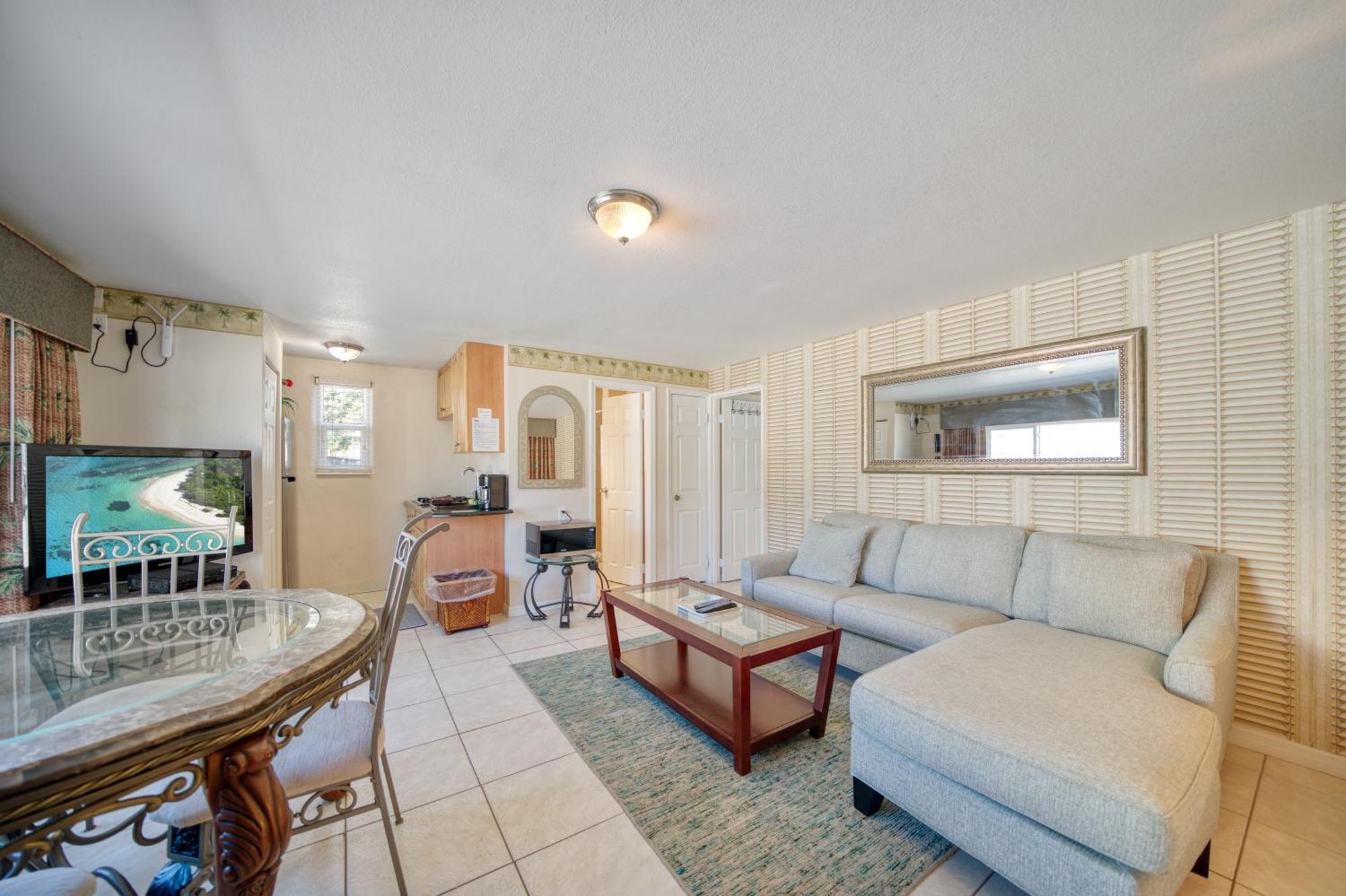 Camelot Beach Suites Clearwater Beach Εξωτερικό φωτογραφία