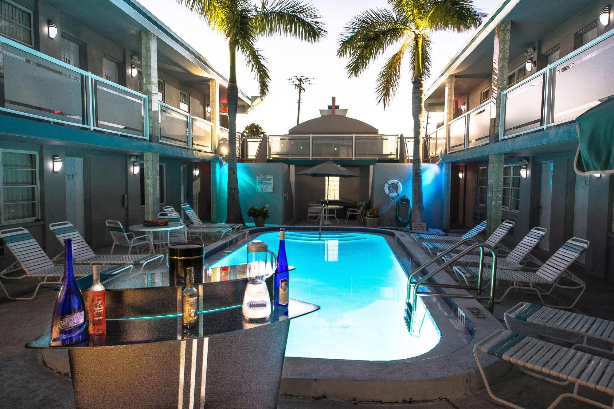 Camelot Beach Suites Clearwater Beach Εξωτερικό φωτογραφία