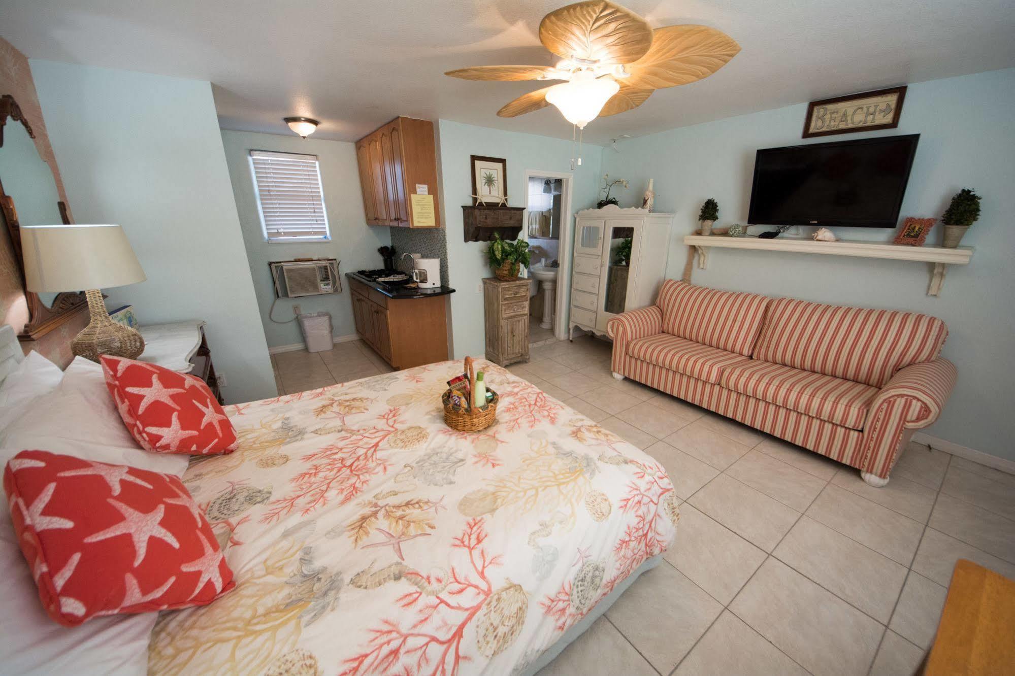 Camelot Beach Suites Clearwater Beach Εξωτερικό φωτογραφία
